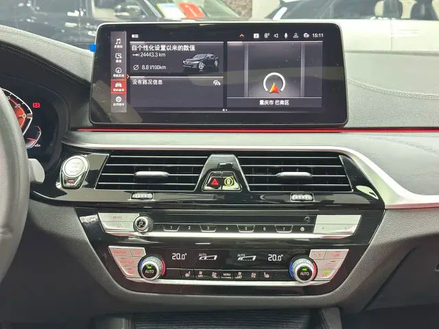 BMW 5 Series — Фото автомобиля 15