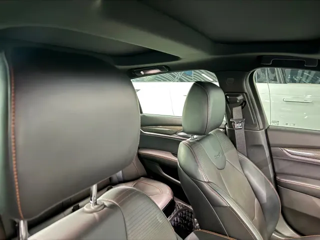 Cadillac CT5 — Фото автомобиля 13