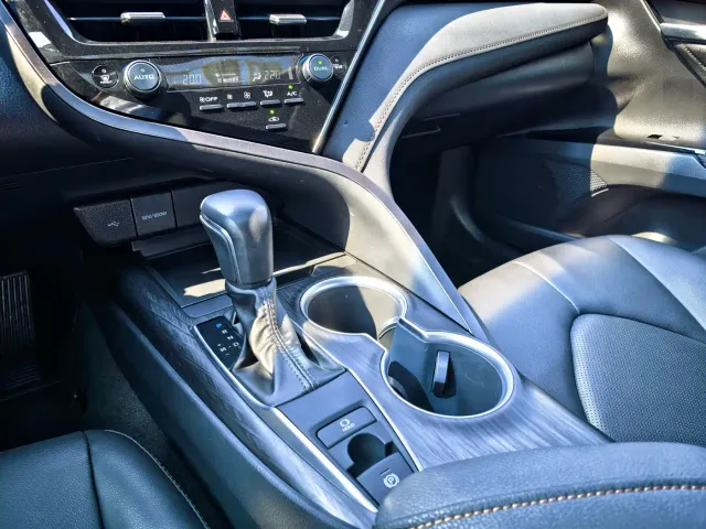 Toyota Camry — Фото автомобиля 20