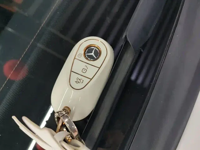 Mercedes-Benz C-Class — Фото автомобиля 8