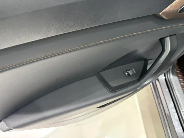 Volkswagen Tharu — Фото автомобиля 17