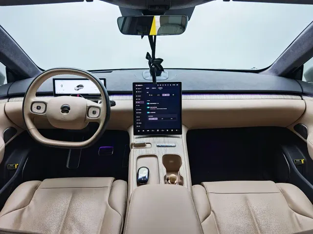 Nio ET7 — Фото автомобиля 7