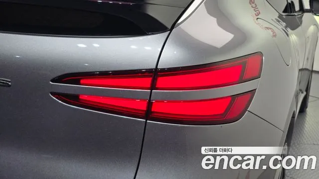 Genesis GV60 — Фото автомобиля 23