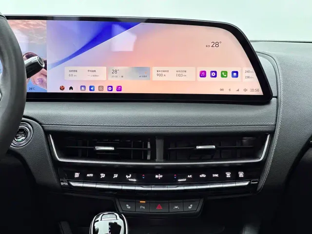 Cadillac CT5 — Фото автомобиля 11