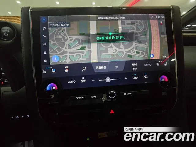 Toyota Alphard — Фото автомобиля 15