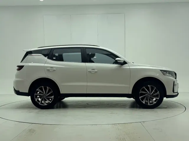 Geely Vision X6 — Фото автомобиля 7