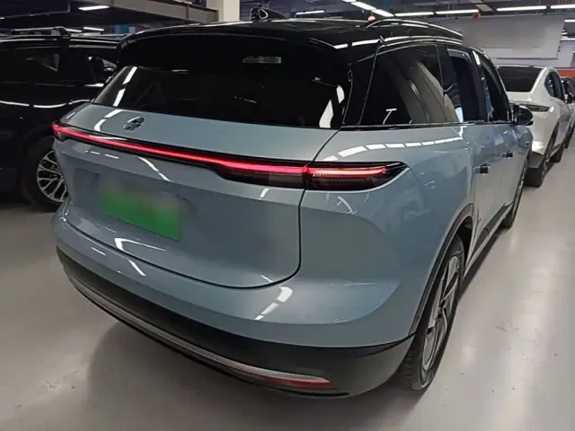 Nio ES6 — Фото автомобиля 6