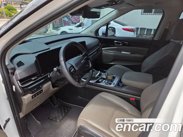 Kia Carnival — Фото автомобиля 20