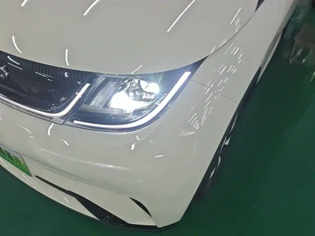 BYD Dolphin — Фото автомобиля 23