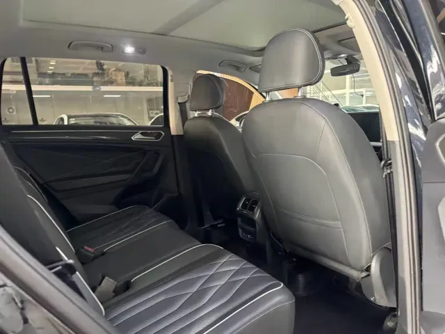 Volkswagen Tiguan L — Фото автомобиля 6