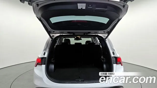 Hyundai Santafe — Фото автомобиля 20