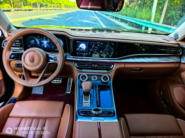 Hongqi H9 — Фото автомобиля 4