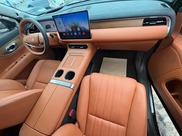 GAC Trumpchi Xiangwang S9 — Фото автомобиля 23