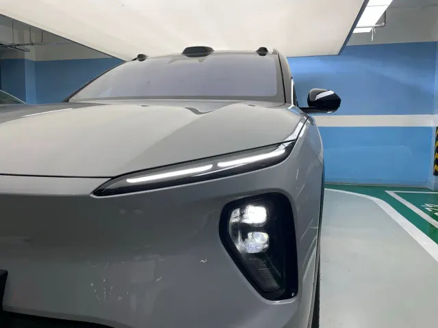 Nio ES6 — Фото автомобиля 4