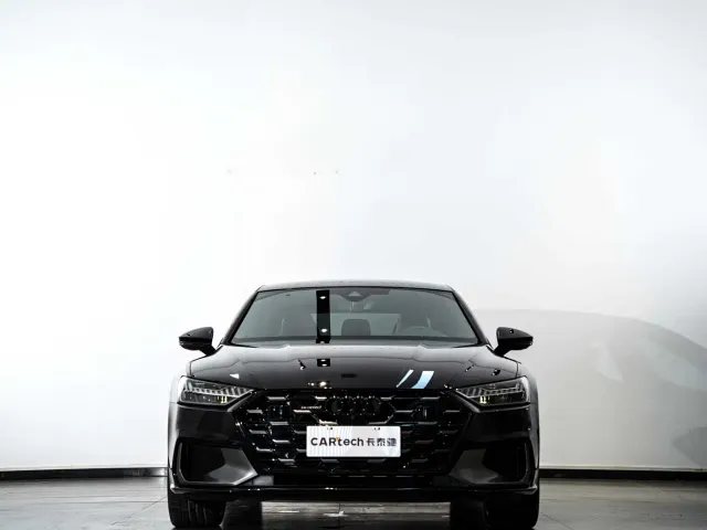 Audi A7L — Фото автомобиля 3