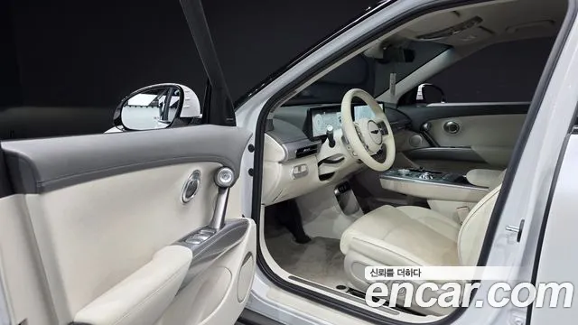 Genesis GV60 — Фото автомобиля 10
