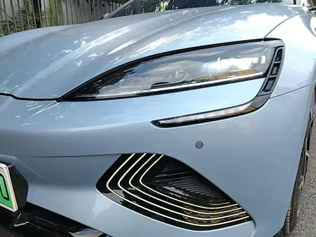 BYD Seal — Фото автомобиля 23