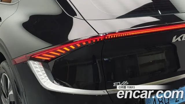 Kia EV6 — Фото автомобиля 8