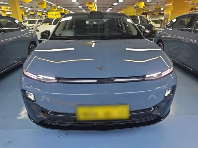 Leapmotor Leapmotor B01 2026 550 LiDAR Edition — Фото автомобиля 2