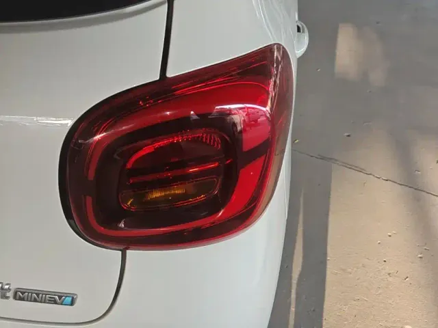 Wuling Hongguang Mini EV — Фото автомобиля 7