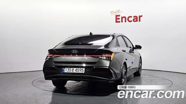Hyundai AVANTE Новый Avante (CN7) — Фото автомобиля 4