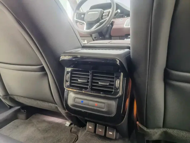 Land Rover Range Rover Evoque — Фото автомобиля 8