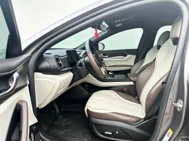 BYD Qin PLUS — Фото автомобиля 4