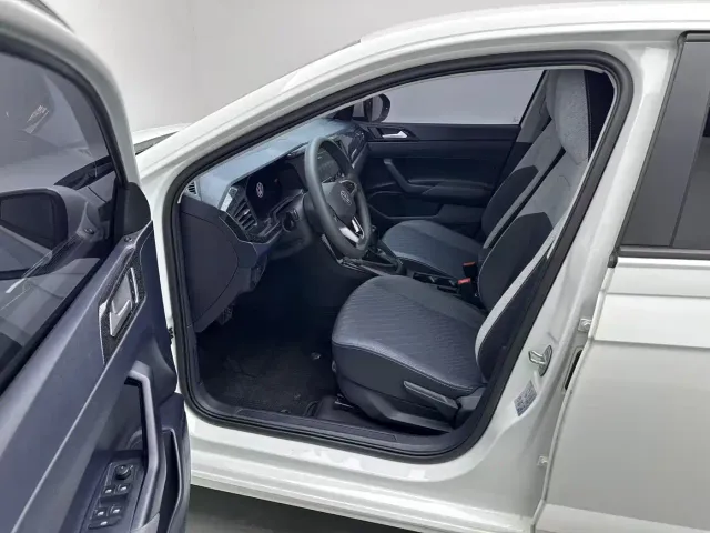 Volkswagen Lavida — Фото автомобиля 5