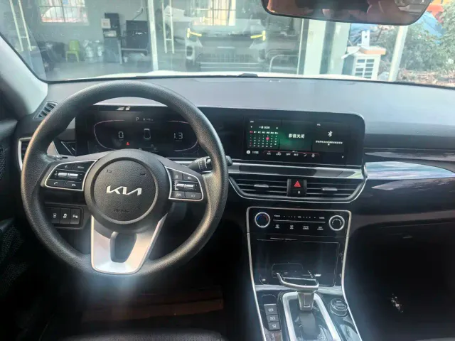 Kia Seltos — Фото автомобиля 10