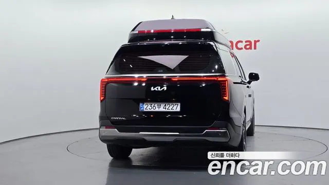 Kia Carnival 4th Gen — Фото автомобиля 4