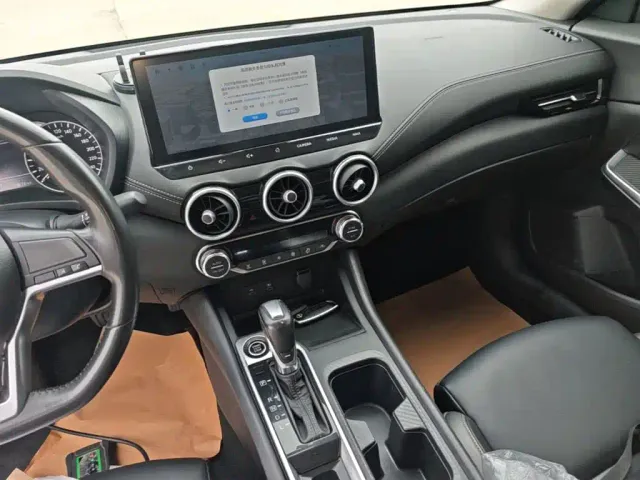 Nissan Sylphy — Фото автомобиля 12