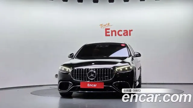Mercedes-Benz S-Class — Фото автомобиля 3