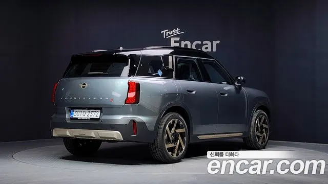 Mini Countryman — Фото автомобиля 2