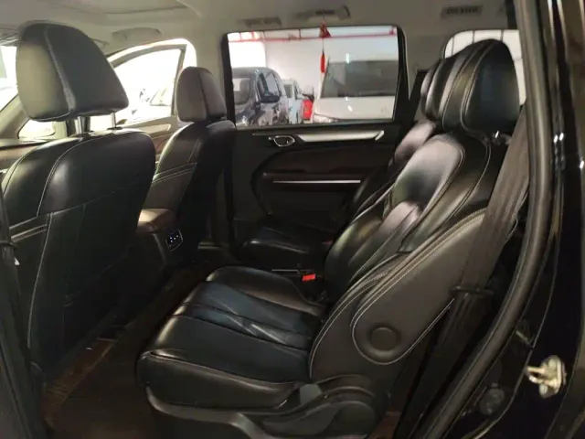 GAC Trumpchi M6 — Фото автомобиля 18