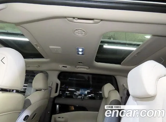 Kia Carnival — Фото автомобиля 14