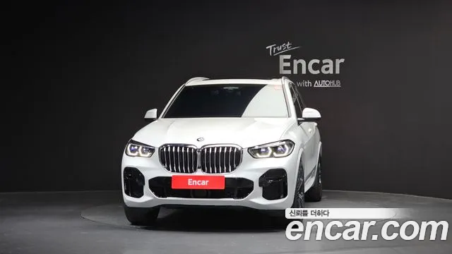 BMW X5 xDrive 40i M Sport — Фото автомобиля 3