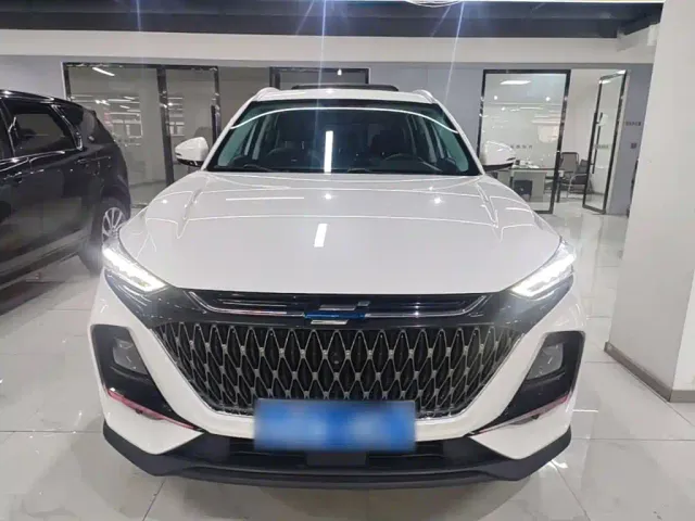 Changan X7 Plus — Фото автомобиля 2