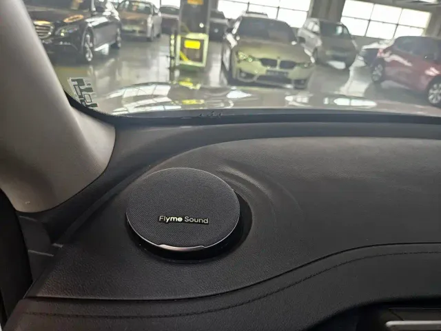 Geely Galaxy E5 — Фото автомобиля 5