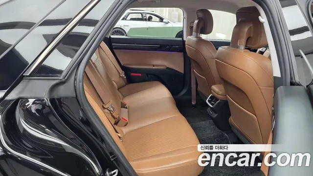 Hyundai Grandeur GN7 — Фото автомобиля 12