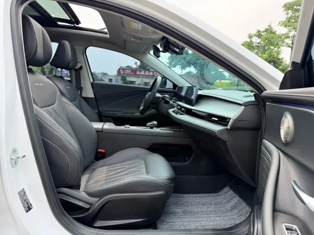 Chery Arrizo 8 — Фото автомобиля 8