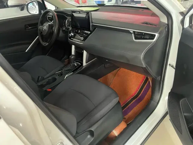 Toyota Corolla — Фото автомобиля 5