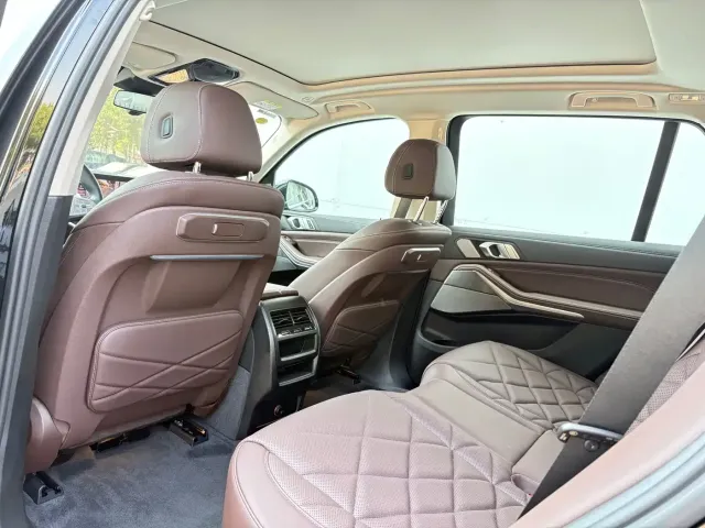 BMW BMW X5 2023 xDrive 30Li Premium M Sport Package — Фото автомобиля 23