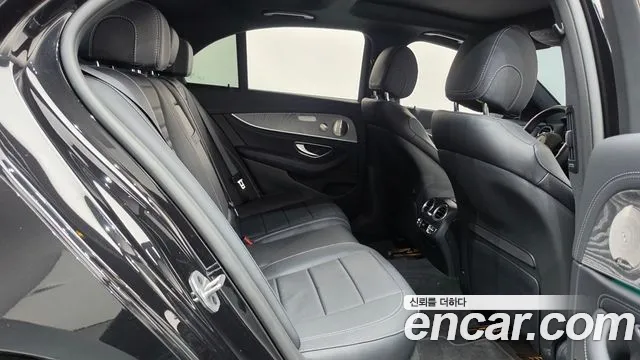 Mercedes-Benz E-Class W213 — Фото автомобиля 17