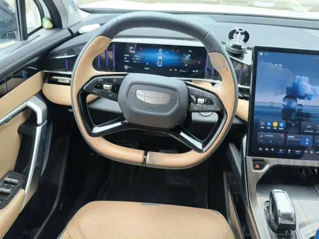 Geely Boyue L — Фото автомобиля 2