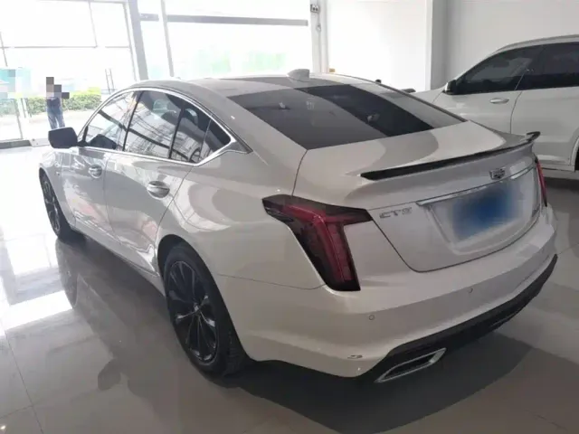 Cadillac CT5 — Фото автомобиля 22