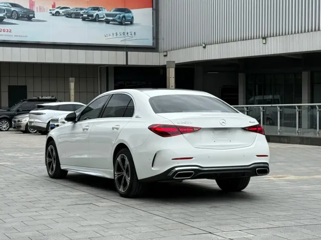 Mercedes-Benz C-Class — Фото автомобиля 7