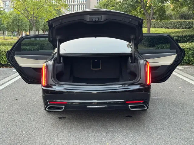 Cadillac CT6 — Фото автомобиля 9