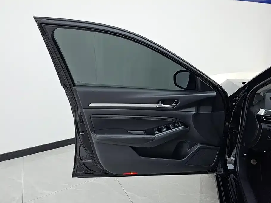 Nissan Teana 2022 2.0L XL-TLS Comfort Edition — Фото автомобиля 7