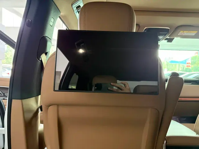 Land Rover Range Rover — Фото автомобиля 9