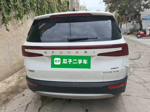 Hyundai Custo — Фото автомобиля 3